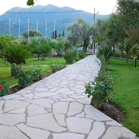 Guest house Niriton