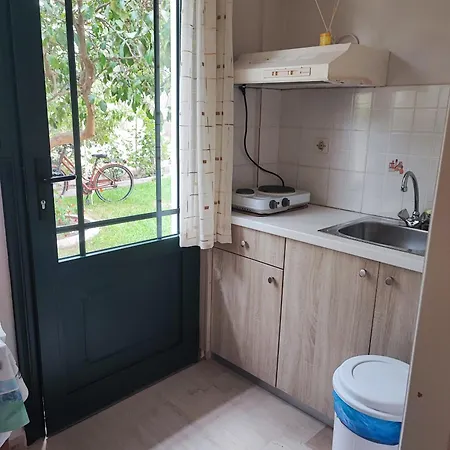 Guest house Niriton